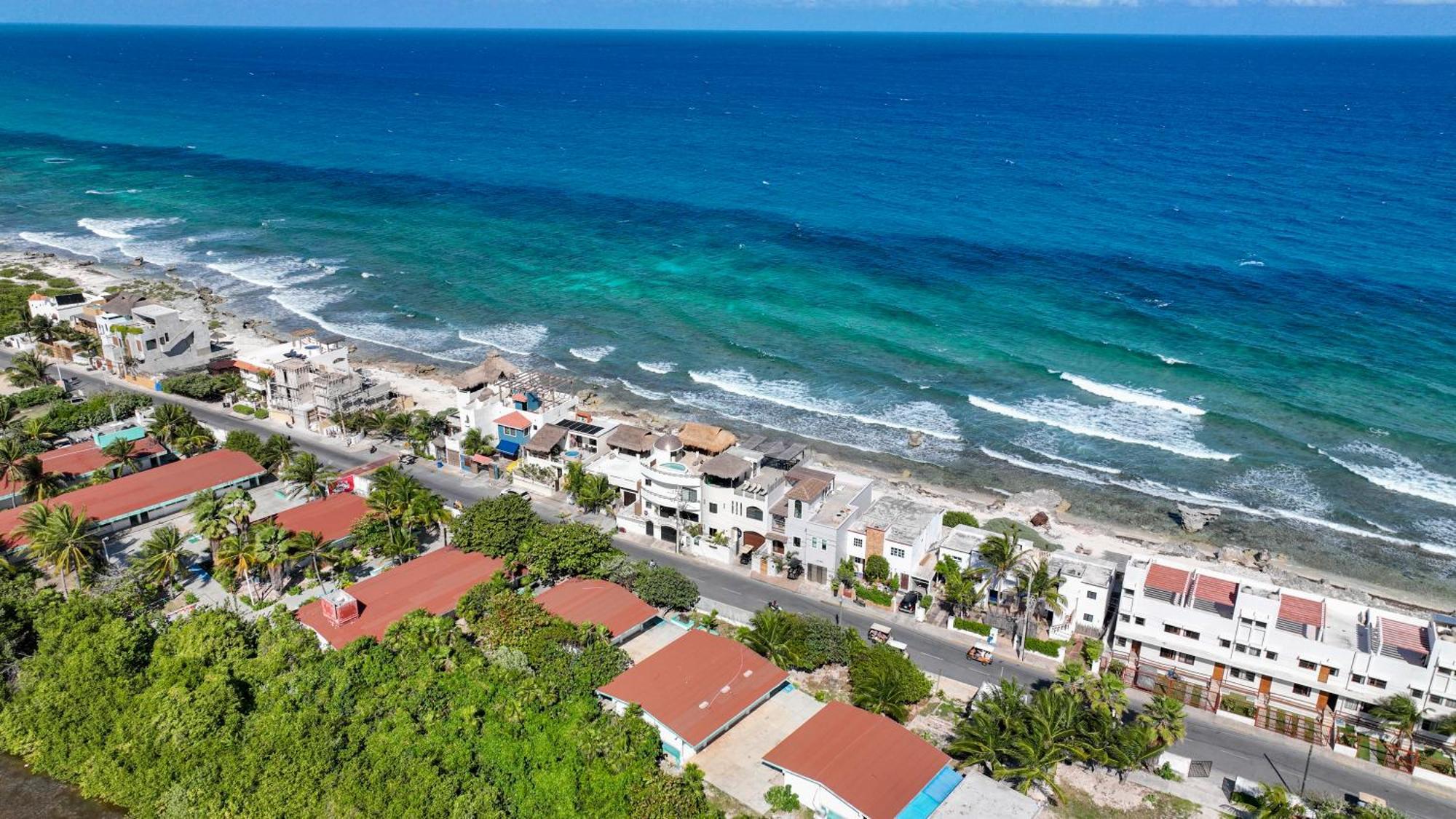 Casa Javi- Ocean Front Located Mid Isla Mujeres Villa Екстериор снимка