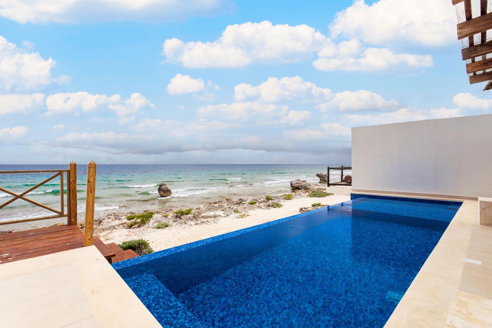 Casa Javi- Ocean Front Located Mid Isla Mujeres Villa Екстериор снимка